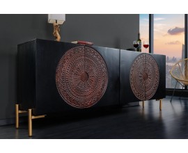 Orient&aacute;lny mas&iacute;vny pr&iacute;born&iacute;k Mandala z mangov&eacute;ho dreva s ornament&aacute;lnym vyrez&aacute;van&iacute;m a zlat&yacute;mi nožičkami