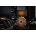 Dizajnov&aacute; art deco stoln&aacute; lampa Celia s podstavou s intarziou so vzorom l&uacute;čov v čiernej a bielej farbe 62 cm