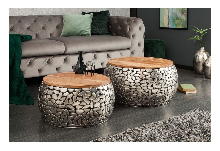 Extravagantn&yacute; set dvoch konferenčn&yacute;ch stol&iacute;kov Riverstone strieborn&aacute;