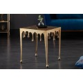 Unikátny art-deco príručný stolík Liquid Line v zlatej farbe z kovu