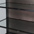 Industri&aacute;lna skrinka Steellytical s čiernou kovovou kon&scaron;trukciou s dvoma presklenn&yacute;mi dvierkami s vn&uacute;torn&yacute;mi poličkami 160cm