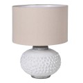 Keramick&aacute; dizajnov&aacute; nočn&aacute; lampa Elegia s bielou okr&uacute;hlou podstavou s ozdobn&yacute;m reli&eacute;fom a s ľanov&yacute;m tienidlom 55cm