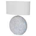 Stolná lampa Emylou vo vintage štýle s kruhovou modrou-bielou zdobenou podstavou a oválnym bielym tienidlom