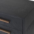 Modern&yacute; čierny nočn&yacute; stol&iacute;k Agava z mas&iacute;vneho dubov&eacute;ho dreva s tromi z&aacute;suvkami 61cm
