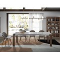 Modern&yacute; rozkladac&iacute; jed&aacute;lensk&yacute; st&ocirc;l Vita Naturale z dreva a porcel&aacute;nu v preveden&iacute; orech a biely mramor 180-235cm