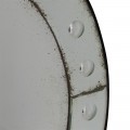 Dizajnov&eacute; okr&uacute;hle n&aacute;stenn&eacute; zrkadlo Sigur s r&aacute;mom z dreva a kovu s reli&eacute;fnym zdoben&iacute;m bielej farby 100cm