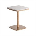 Luxusn&yacute; pr&iacute;ručn&yacute; stol&iacute;k Barris v art deco &scaron;t&yacute;le s hnedou drevenou nohou a sivou terrazzo doskou 54 cm 