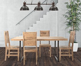Dizajnov&aacute; mas&iacute;vna zostava jed&aacute;lensk&eacute;ho n&aacute;bytku Cubilio z ak&aacute;ciov&eacute;ho dreva v natur&aacute;lnej svetlej hnedej farbe