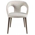Luxusn&aacute; modern&aacute; čal&uacute;nen&aacute; jed&aacute;lensk&aacute; stolička Maurius v biele off white farbe s kovov&yacute;mi hned&yacute;mi nožičkami 77 cm 