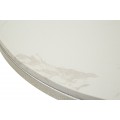 Art deco okr&uacute;hly biely pr&iacute;ručn&yacute; stol&iacute;k Florenzo s mramorovou doskou a striebornou kovovou podstavou 68 cm