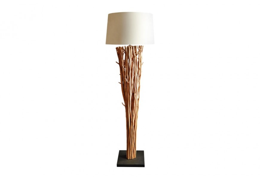 Etno stojaca lampa Euphoria z naplaven&yacute;ch kon&aacute;rov s okr&uacute;hlym kr&eacute;mov&yacute;m ľanov&yacute;m tienidlom a čiernou &scaron;tvorcovou podstavou 175 cm