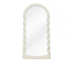 Modern&eacute; art deco biele n&aacute;stenn&eacute; zrkadlo Swan s obl&uacute;kov&yacute;m dizajnom vo vrchnej časti s kask&aacute;dovit&yacute;m r&aacute;mom so &scaron;tyrmi vrstvami a zvlnen&yacute;mi bočn&yacute;mi stranami