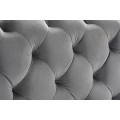 Modern&aacute; chesterfield manželsk&aacute; posteľ Modern Barock so siv&yacute;m zamatov&yacute;m poťahom a diamantov&yacute;m pre&scaron;&iacute;van&iacute;m 190 cm 